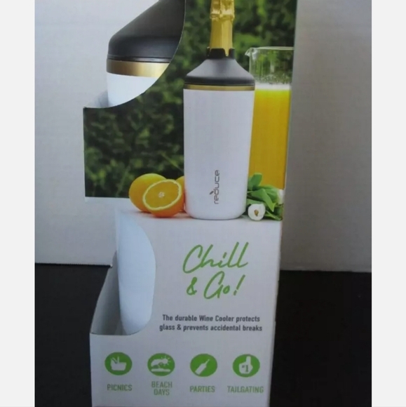 Wine Bottle Cooler NEW in box with tag. Giftable - Picture 4 of 12